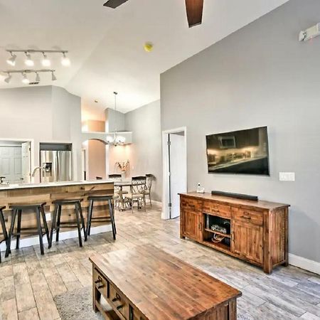 Mickeys Landing - Luxurious 4Br With 2 Master Suites, Privacy Fenced Pool & Hot Tub Bbq Game Rm 2 Miles To Disney! Orlando Kültér fotó